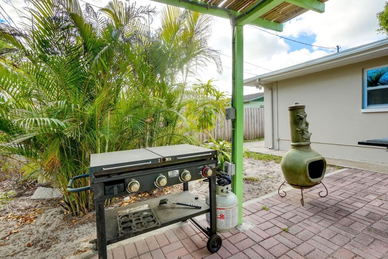 Clearwater Vacation Home Rental With Tiki Bar! Exterior foto